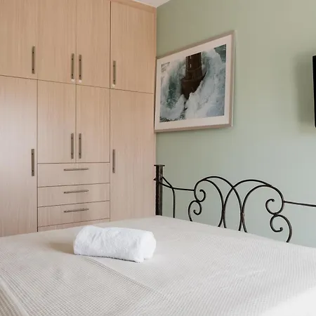 Discover Evia Villa Aliveri